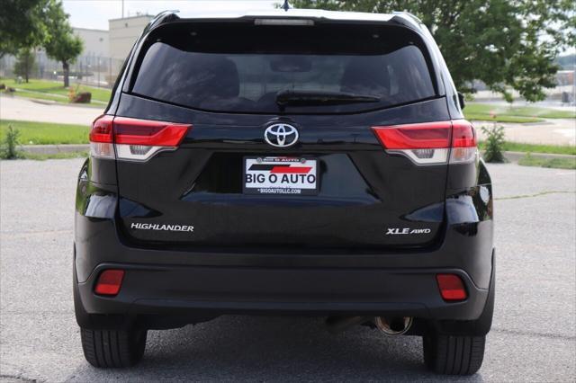 used 2019 Toyota Highlander car, priced at $26,950