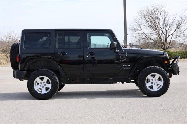 used 2015 Jeep Wrangler Unlimited car, priced at $16,950