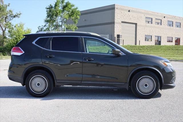used 2016 Nissan Rogue car, priced at $10,950