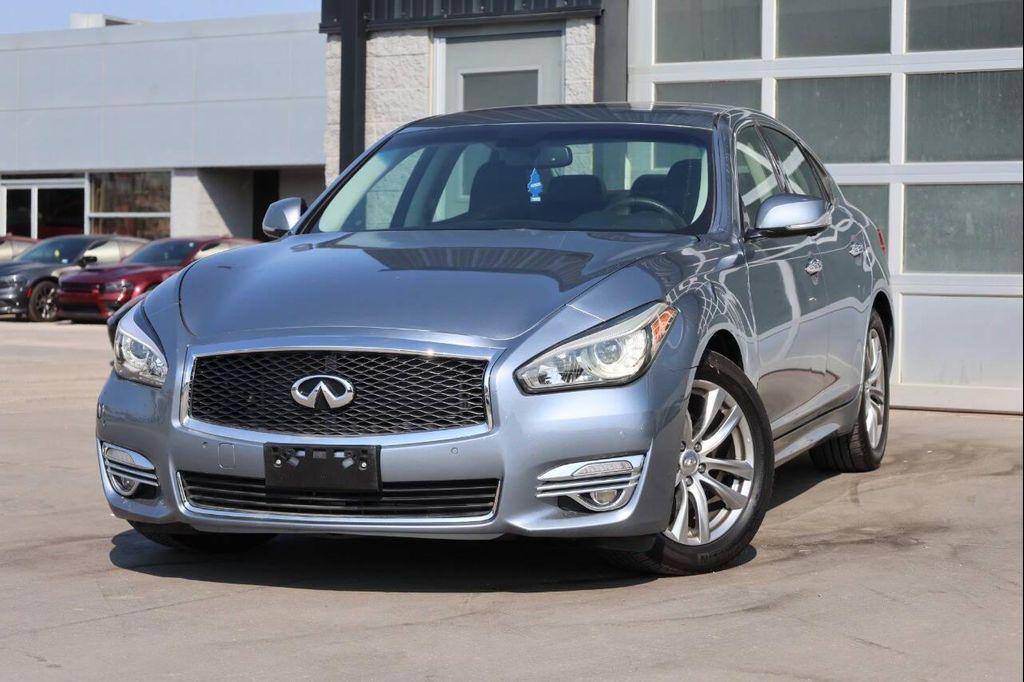 used 2018 INFINITI Q70 car, priced at $13,950