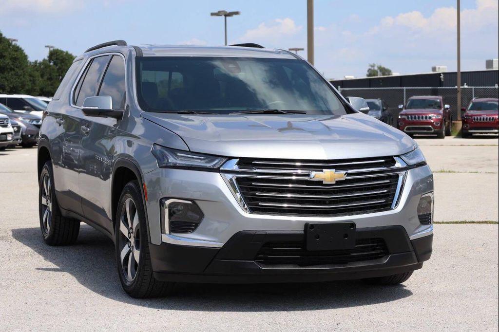 used 2023 Chevrolet Traverse car, priced at $28,950