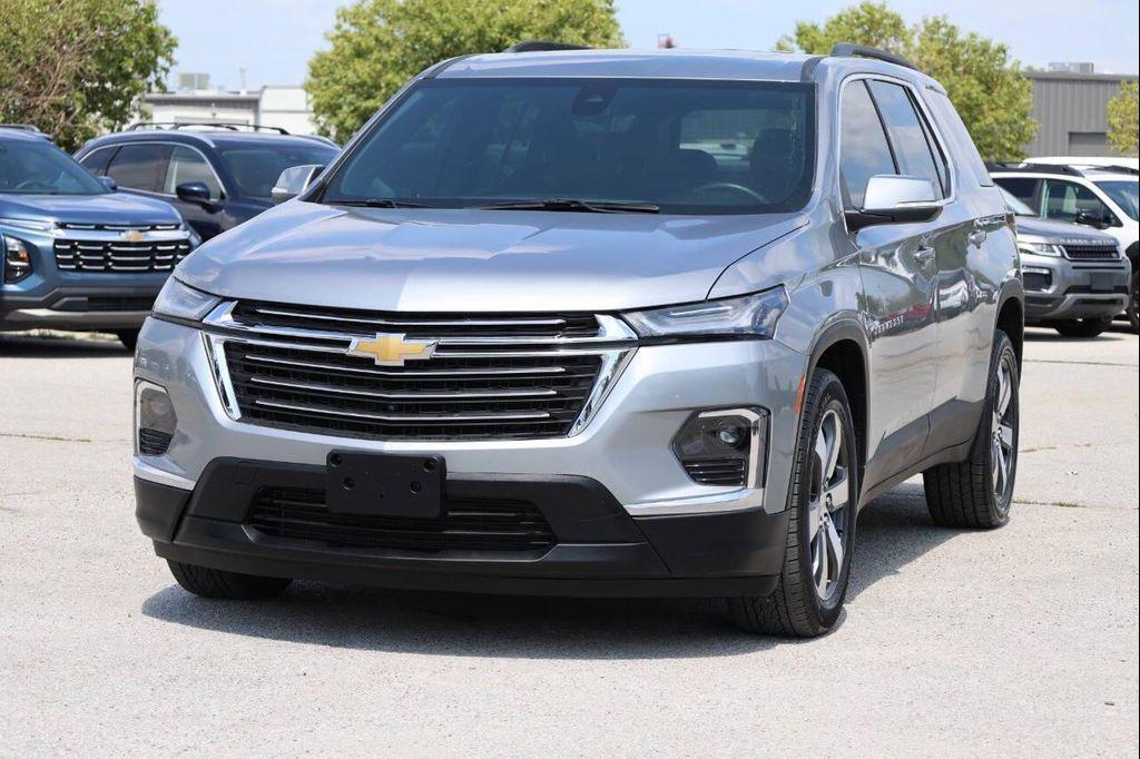 used 2023 Chevrolet Traverse car, priced at $28,950