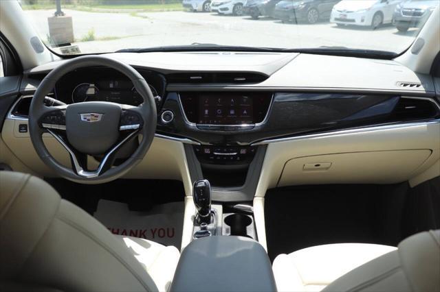 used 2021 Cadillac XT6 car, priced at $29,950