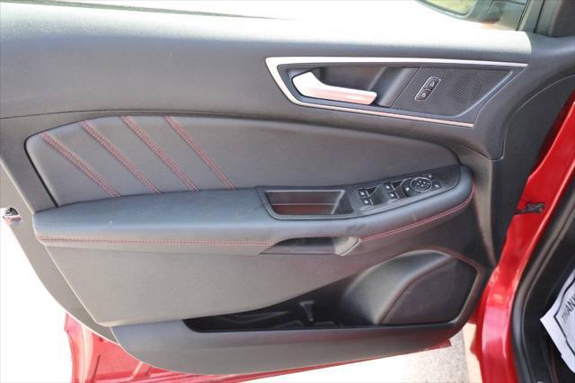 used 2024 Ford Edge car, priced at $24,950