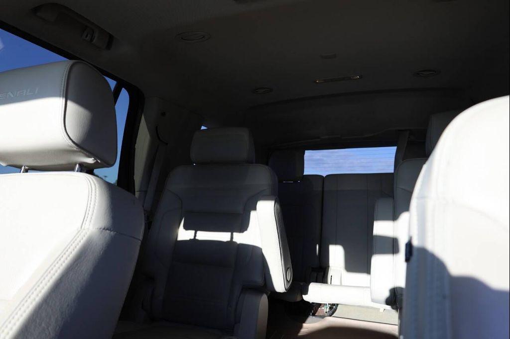 used 2017 GMC Yukon car, priced at $27,950
