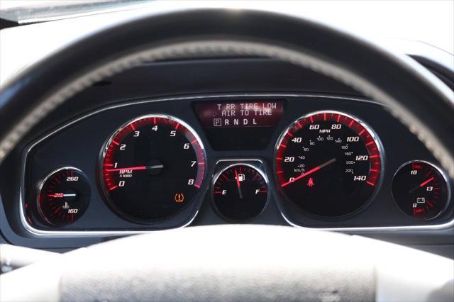 used 2013 GMC Acadia car, priced at $11,950