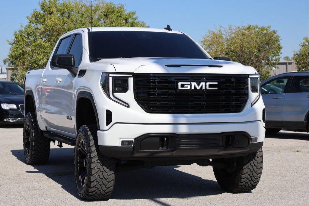 used 2023 GMC Sierra 1500 car, priced at $42,950