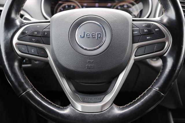 used 2021 Jeep Cherokee car, priced at $15,950