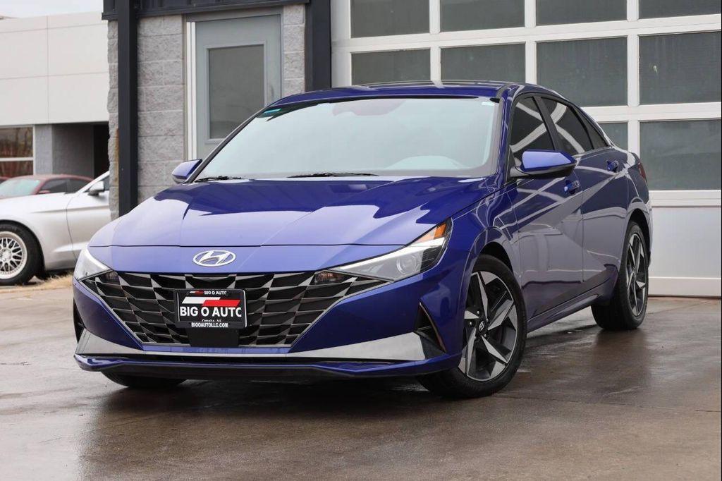 used 2022 Hyundai Elantra car, priced at $15,950