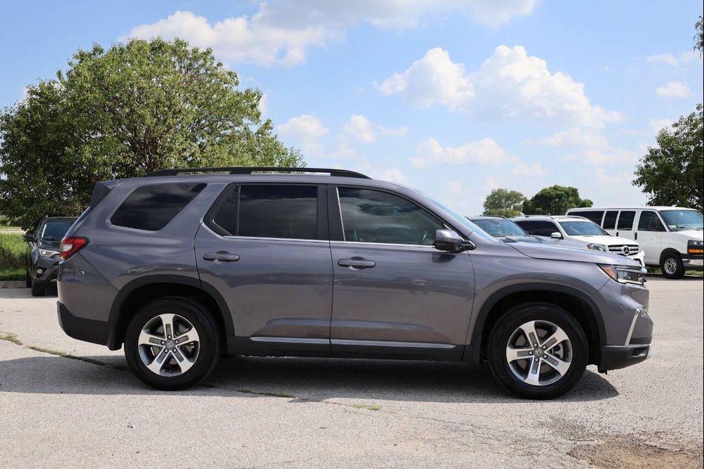 used 2023 Honda Pilot car, priced at $31,950