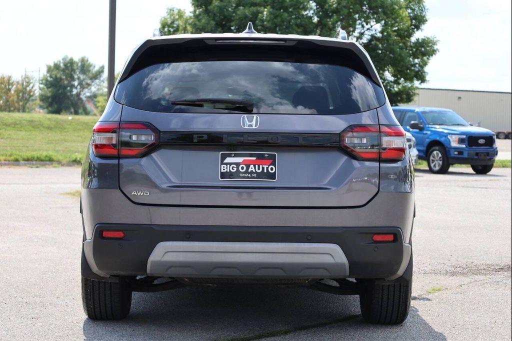 used 2023 Honda Pilot car, priced at $31,950
