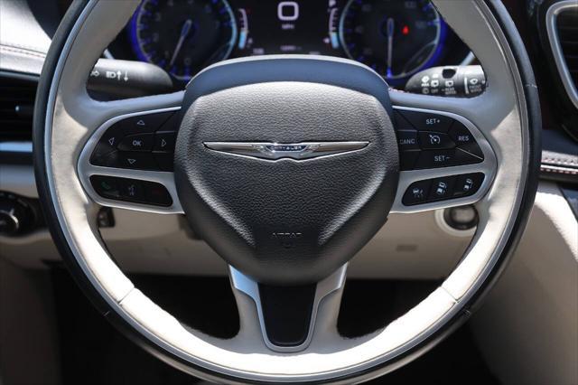 used 2017 Chrysler Pacifica car, priced at $12,950
