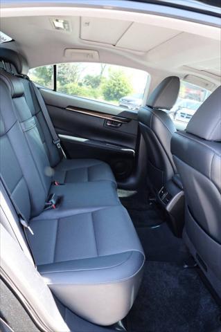 used 2018 Lexus ES 350 car, priced at $21,950