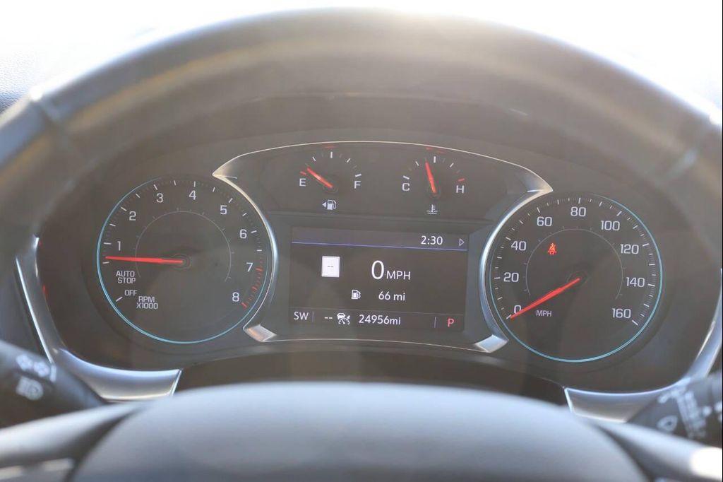 used 2023 Chevrolet Traverse car, priced at $29,950