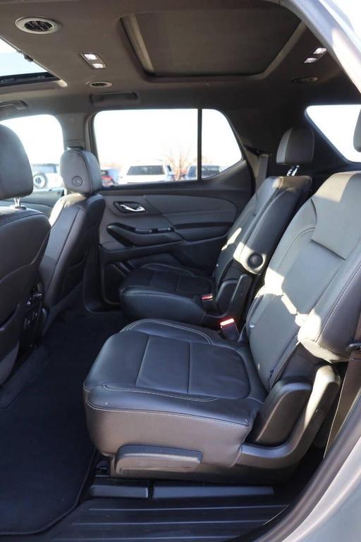 used 2023 Chevrolet Traverse car, priced at $29,950
