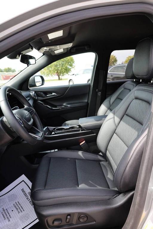 used 2025 Chevrolet Equinox car, priced at $25,950