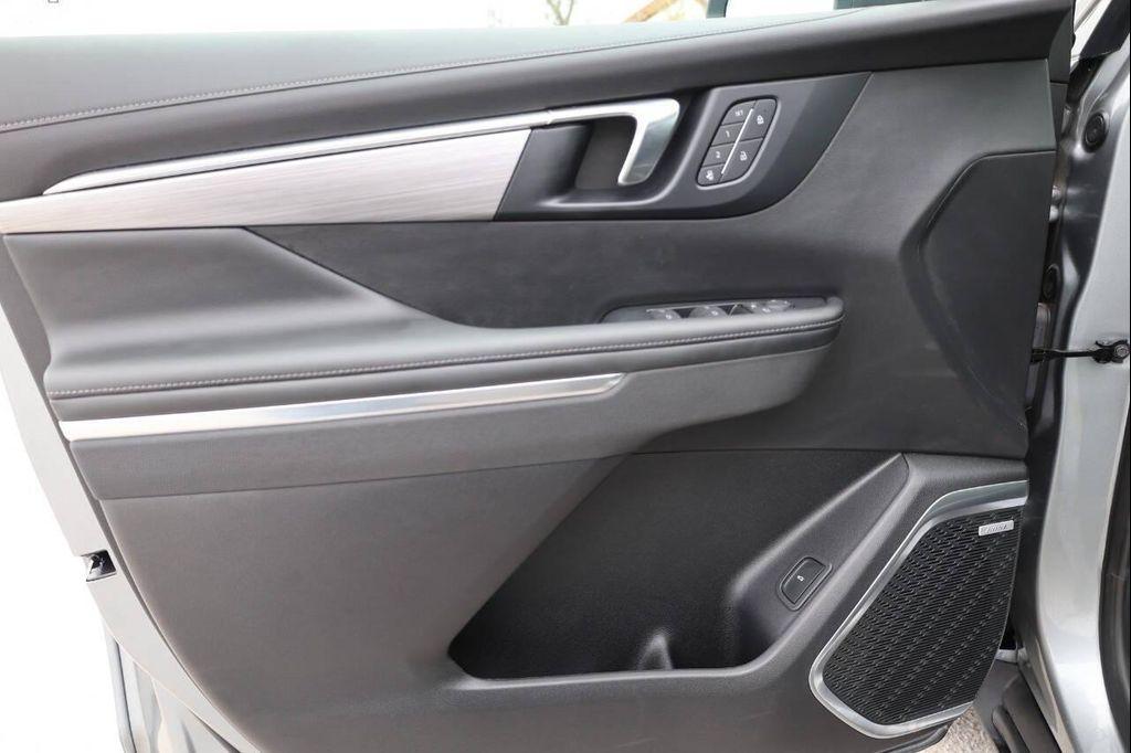 used 2025 Buick Enclave car, priced at $36,950