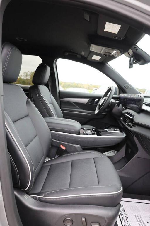 used 2025 Buick Enclave car, priced at $36,950