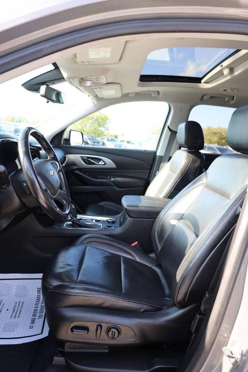 used 2018 Chevrolet Traverse car, priced at $15,950