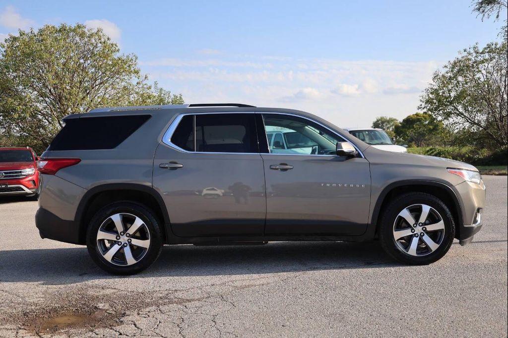 used 2018 Chevrolet Traverse car, priced at $15,950