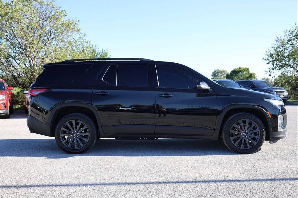 used 2023 Chevrolet Traverse car, priced at $28,950