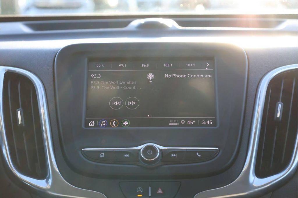 used 2023 Chevrolet Equinox car, priced at $17,950