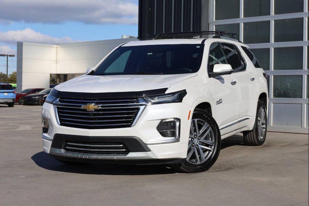used 2022 Chevrolet Traverse car, priced at $27,950