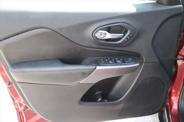 used 2019 Jeep Cherokee car, priced at $16,950