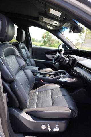 used 2024 Lincoln Nautilus car, priced at $41,950