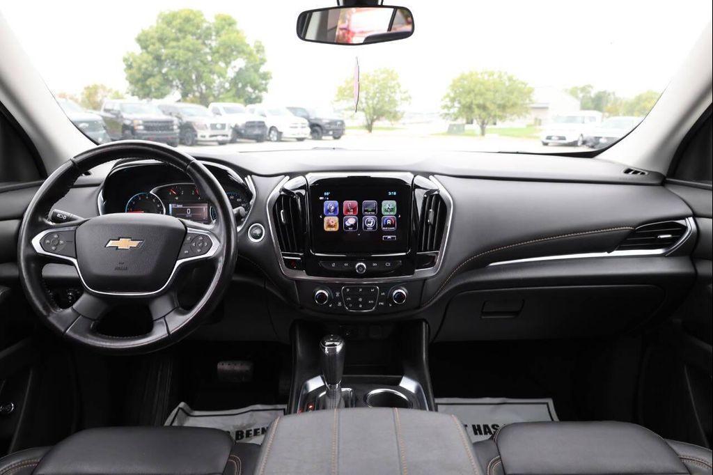 used 2019 Chevrolet Traverse car, priced at $17,950