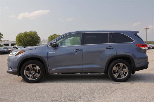 used 2017 Toyota Highlander Hybrid car, priced at $27,950