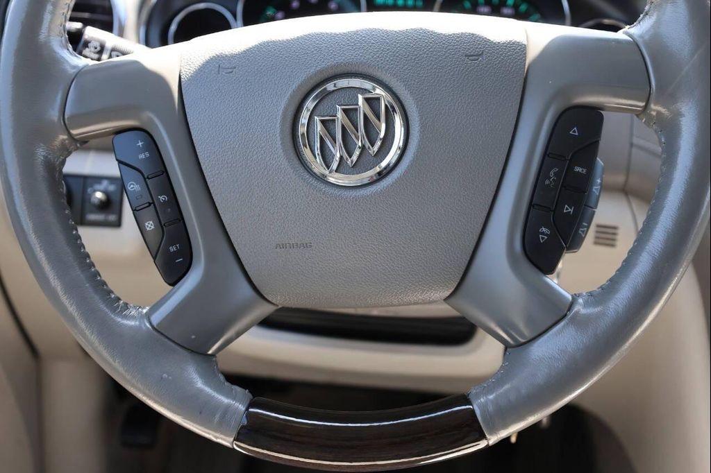 used 2015 Buick Enclave car, priced at $10,950