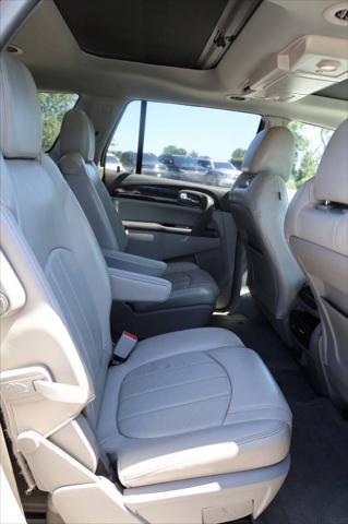 used 2015 Buick Enclave car, priced at $10,950