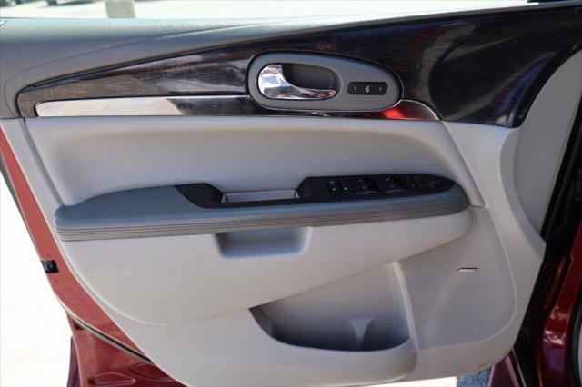 used 2015 Buick Enclave car, priced at $10,950