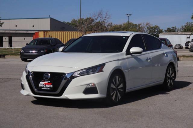 used 2022 Nissan Altima car, priced at $19,950