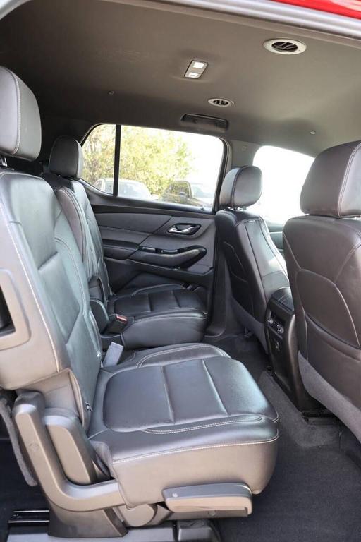 used 2023 Chevrolet Traverse car, priced at $27,950