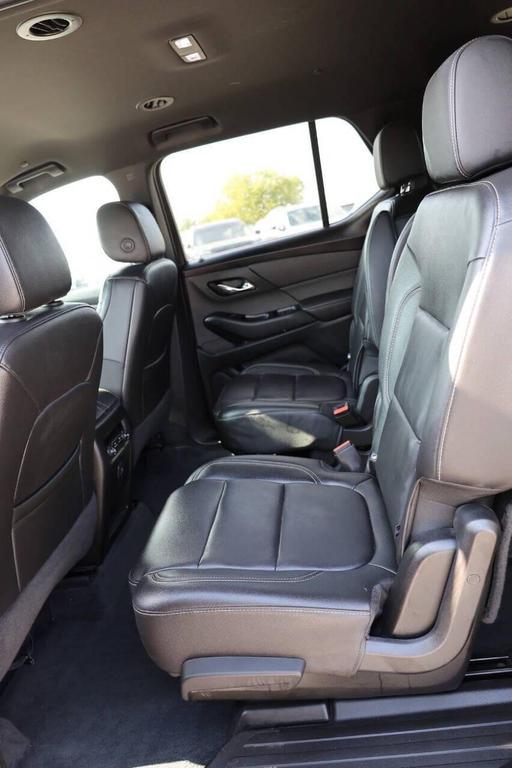 used 2023 Chevrolet Traverse car, priced at $27,950