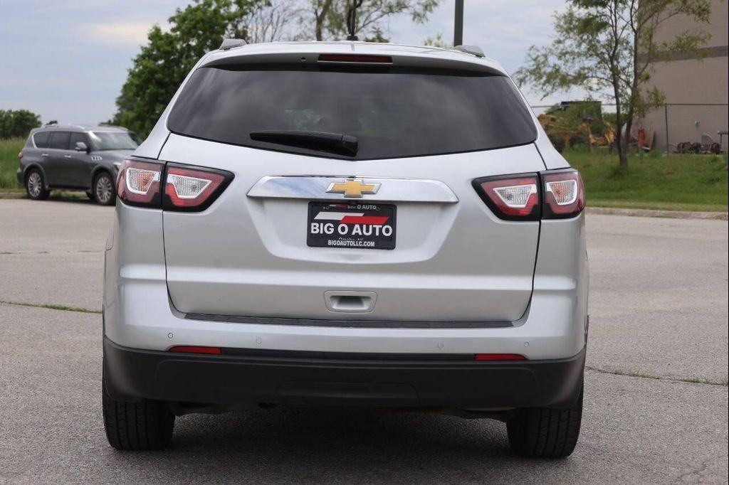used 2015 Chevrolet Traverse car, priced at $11,950
