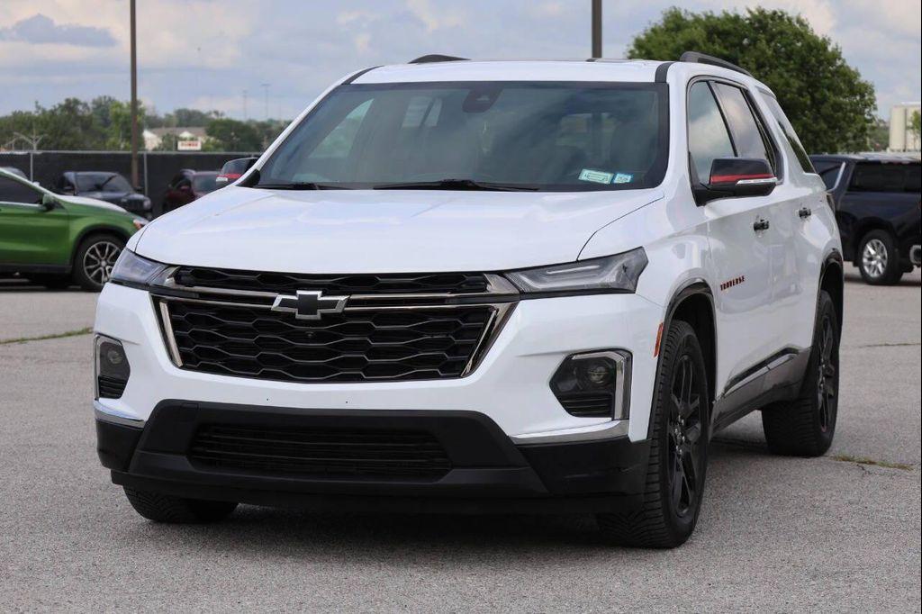 used 2022 Chevrolet Traverse car, priced at $28,950