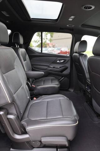 used 2022 Chevrolet Traverse car, priced at $28,950