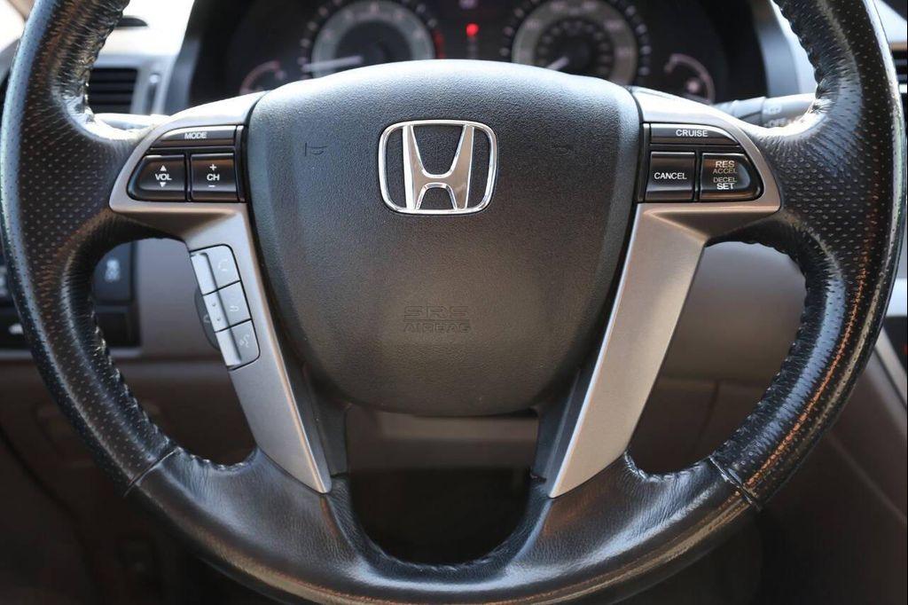 used 2016 Honda Odyssey car, priced at $12,950