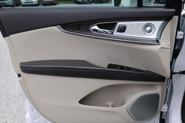 used 2019 Lincoln Nautilus car, priced at $25,950