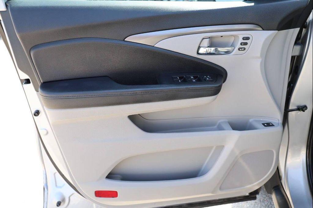 used 2021 Honda Pilot car, priced at $23,950