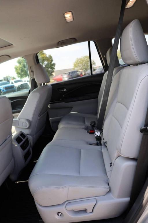 used 2021 Honda Pilot car, priced at $23,950