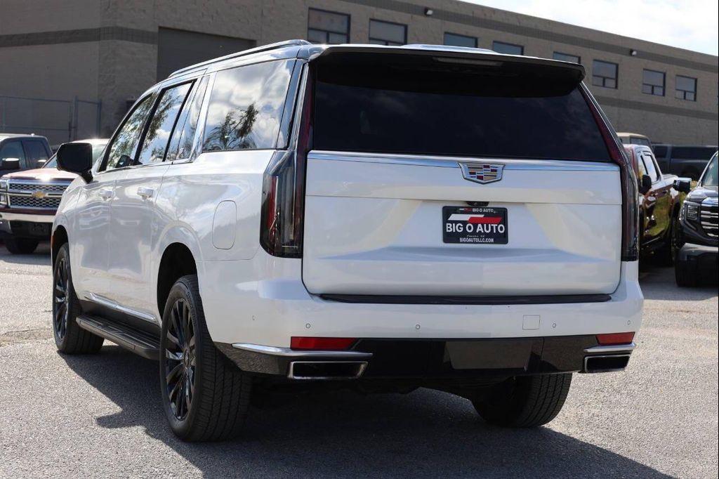 used 2022 Cadillac Escalade ESV car, priced at $64,950