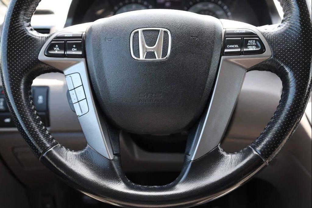 used 2015 Honda Odyssey car, priced at $12,950