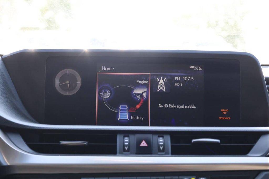 used 2021 Lexus ES 300h car, priced at $29,950