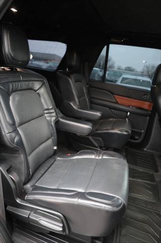 used 2019 Lincoln Navigator car, priced at $35,950