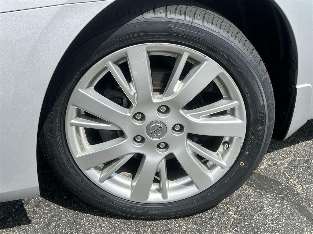 used 2013 Nissan Sentra car, priced at $5,934
