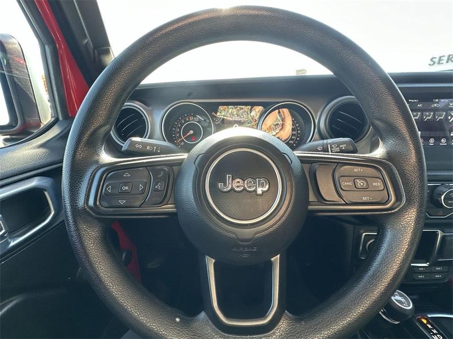 used 2022 Jeep Gladiator car, priced at $33,434